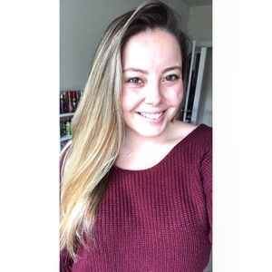 Meet your Posher, Kim